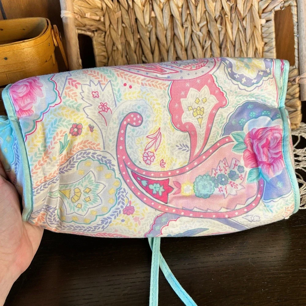 Vintage Diane von Furstenburg Travel Makeup Organizer Bag‎